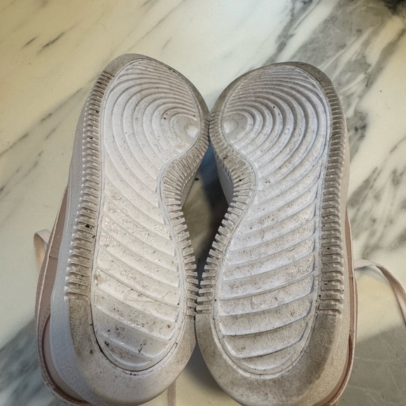 Nike Women's Sneakers in Pink Oxford - Picture 7 of 9